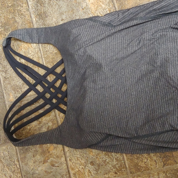 NWOT Lululemon athletica top sz.Small - Picture 5 of 11